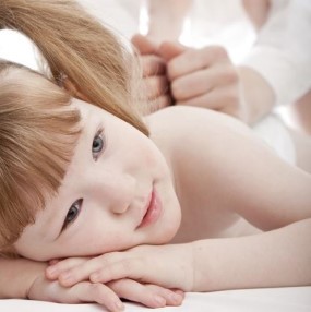 Adolescent détendu